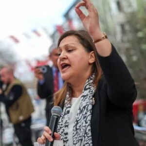 afyonkarahisar belediye baskani burcu koksaldan istifa iddialarina sert yanit grAeEO2G