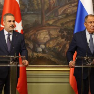 disisleri bakani fidan rusya disisleri bakani lavrov ile gorustu KJbGJSTi