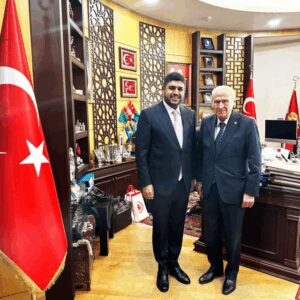 gulseven medyadan devlet bahceliye ziyaret TcPVxVH3