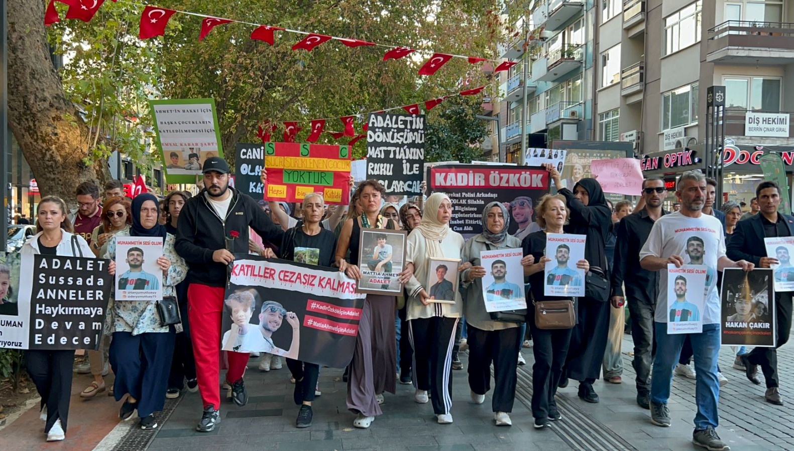 aileler kaybettikleri evlatlari icin yuruduler mucadeleye devam edecegiz 8nFZPZHi