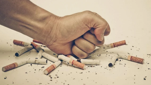 sigarayi birakanlara uzmanindan 6 ay uyarisi pyHJh1WK