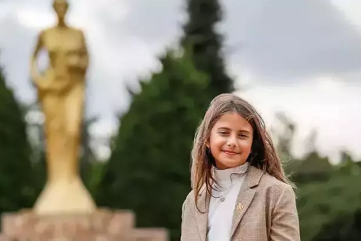 10 yasindaki defne zeynep enci ilk filmiyle altin portakalda y8rI8Rsk.jpg