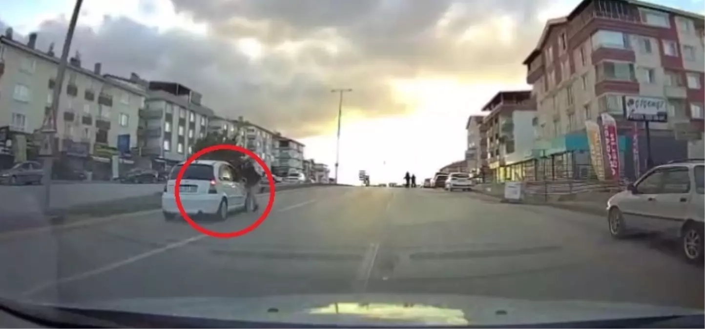 ankarada yayalara arac carpti 2 yarali yikQgORM.jpg