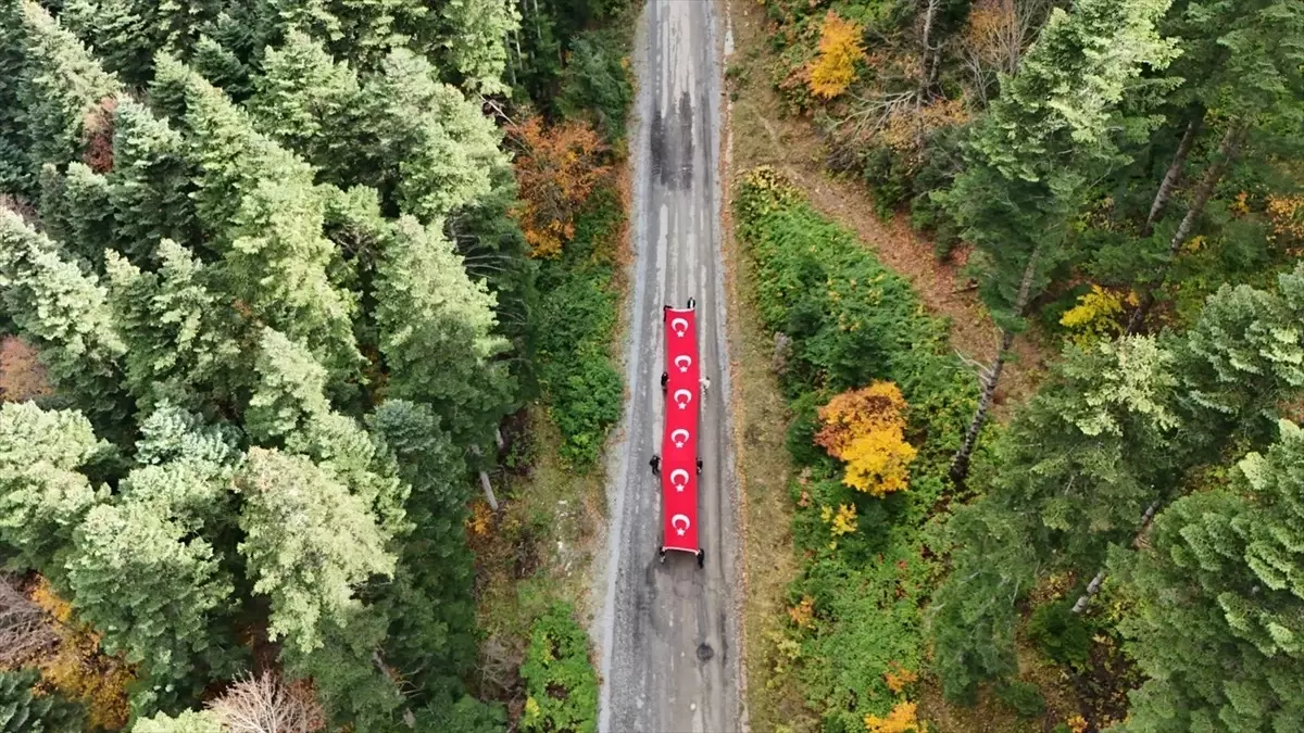 cumhuriyetin 102 yili alacamda kutlandi YvObHURq.jpg