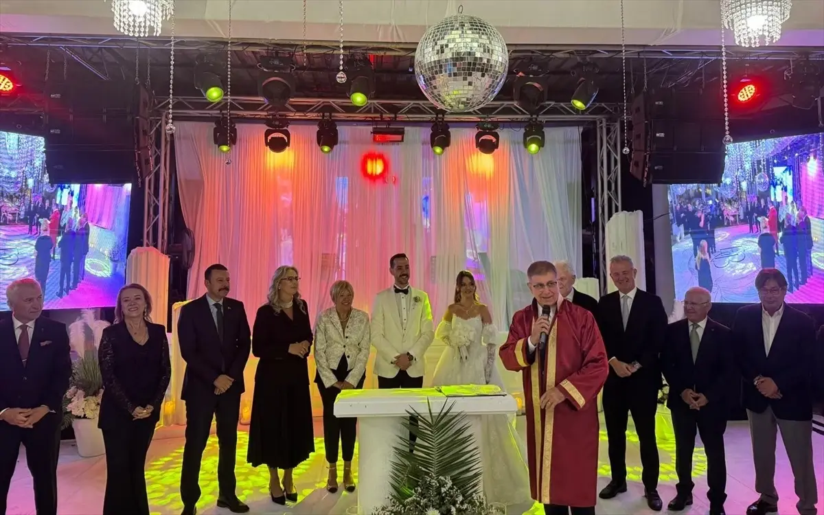 ercan korkmazin oglu evlendi OrBQUJmP