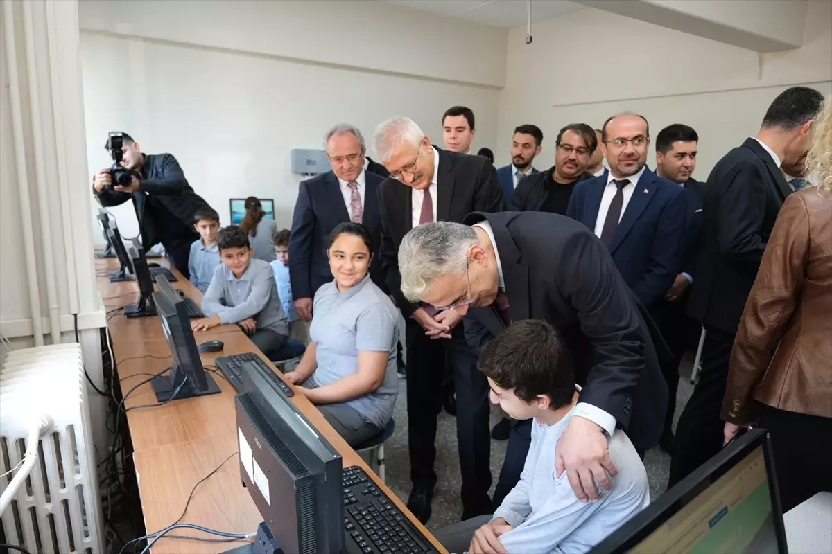 orhanelide bilgisayar laboratuvari acildi nFm1gdy6.jpg