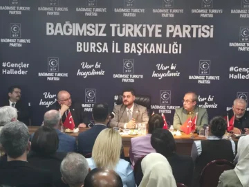 Hüseyin Baş’tan Ekonomi Eleştirisi: “Sorunların Üstü Kapalı Kalıyor”