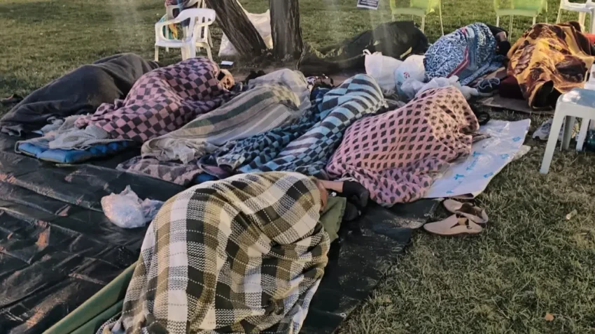 Sehit aileleri ve gazilerin guvenparktaki eylemleri ucuncu gununde ZAOym4zE