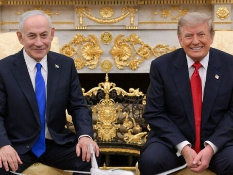 Trump netanyahu ile beyaz sarayda gorustu bI5LOMCI